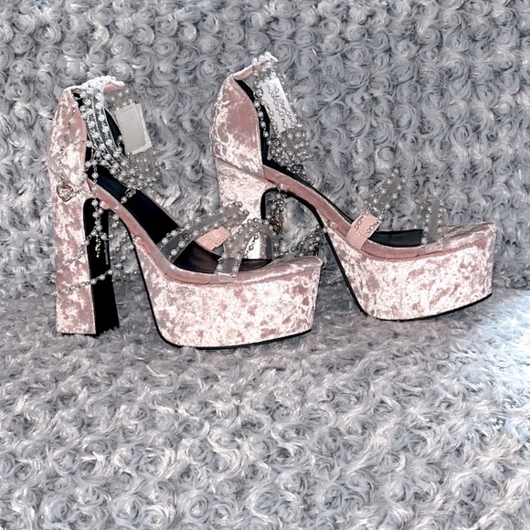 Sugar Thrillz Holy Revelation Platform Heels - Picture 2 of 4